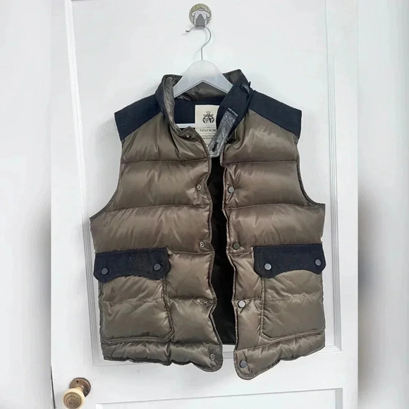 16Eme Nord Duck Down Puffer Vest UNISEX - Picture 2 of 4